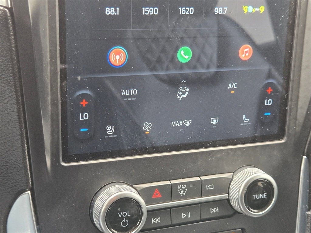 Thumbnail: 2024 Ford Edge - 18