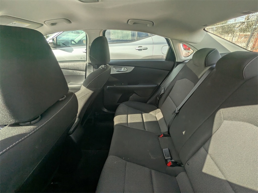 Thumbnail: 2024 Kia Forte - 6