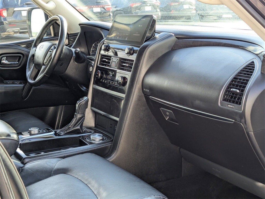 Thumbnail: 2024 INFINITI QX80 - 32