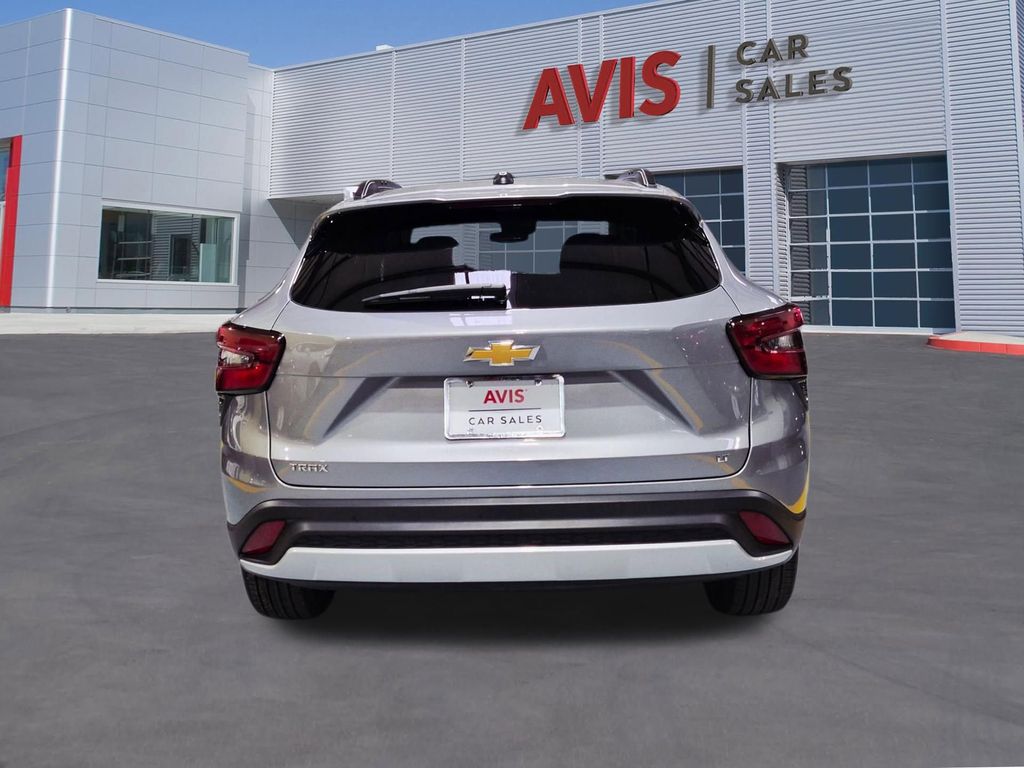 Thumbnail: 2025 Chevrolet Trax - 7