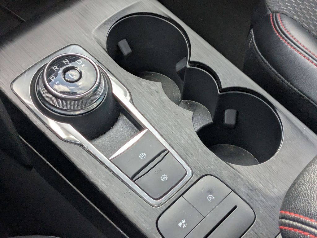 Thumbnail: 2025 Ford Escape - 15