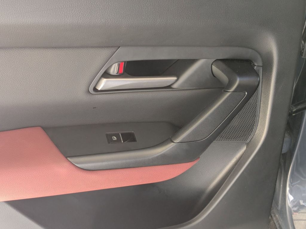 Thumbnail: 2025 Mazda CX-50 - 24