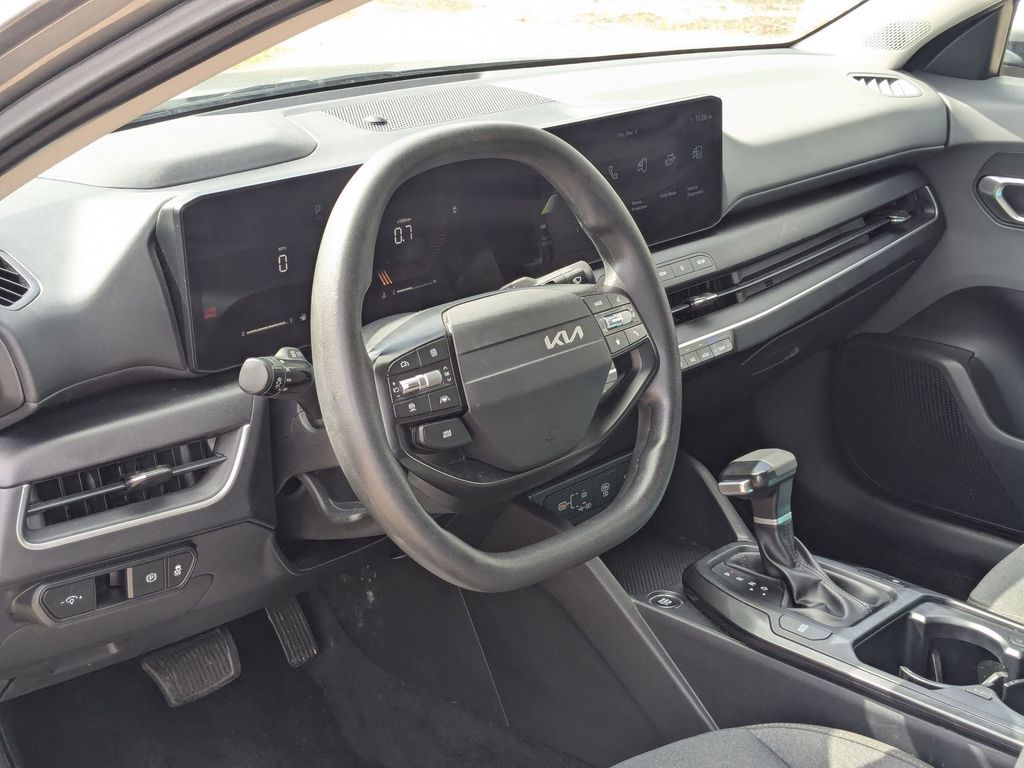 Thumbnail: 2025 Kia K4 - 14