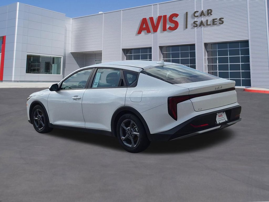 Thumbnail: 2025 Kia K4 - 9