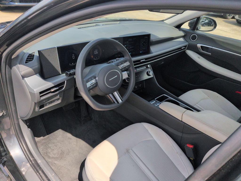 Thumbnail: 2025 Hyundai Sonata - 15