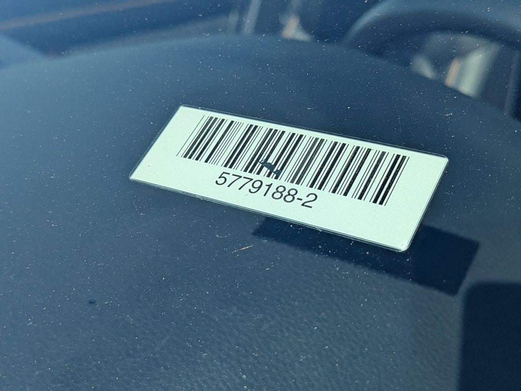 Thumbnail: 2025 Mazda CX-50 - 33