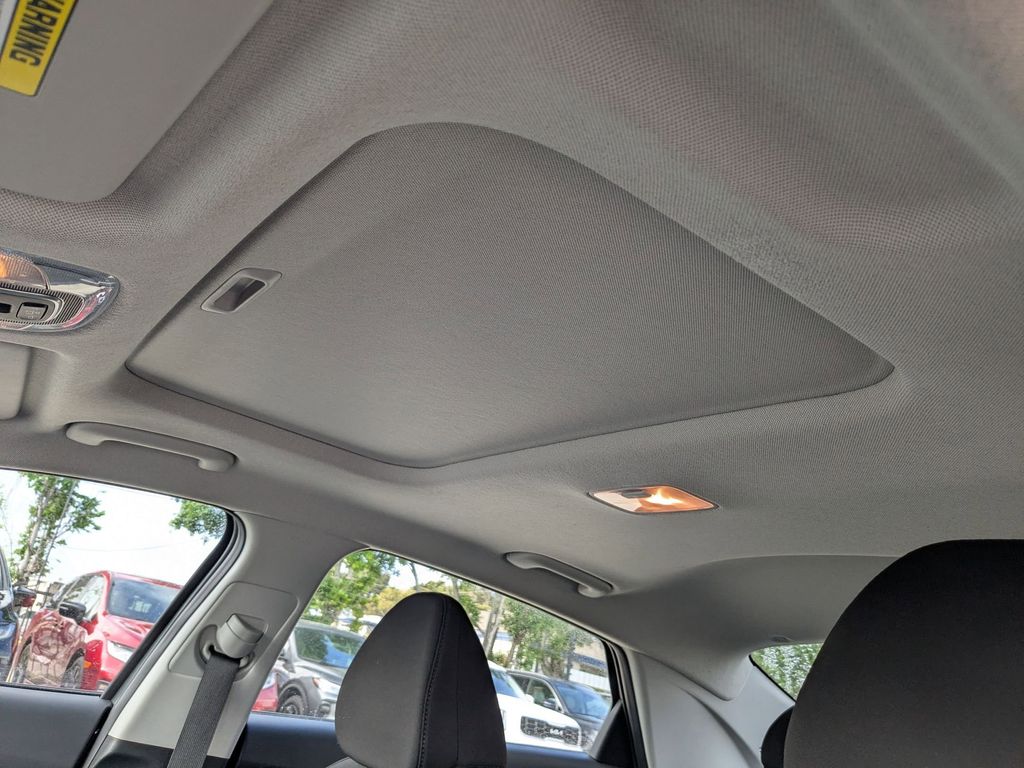 Thumbnail: 2025 Hyundai Elantra - 19