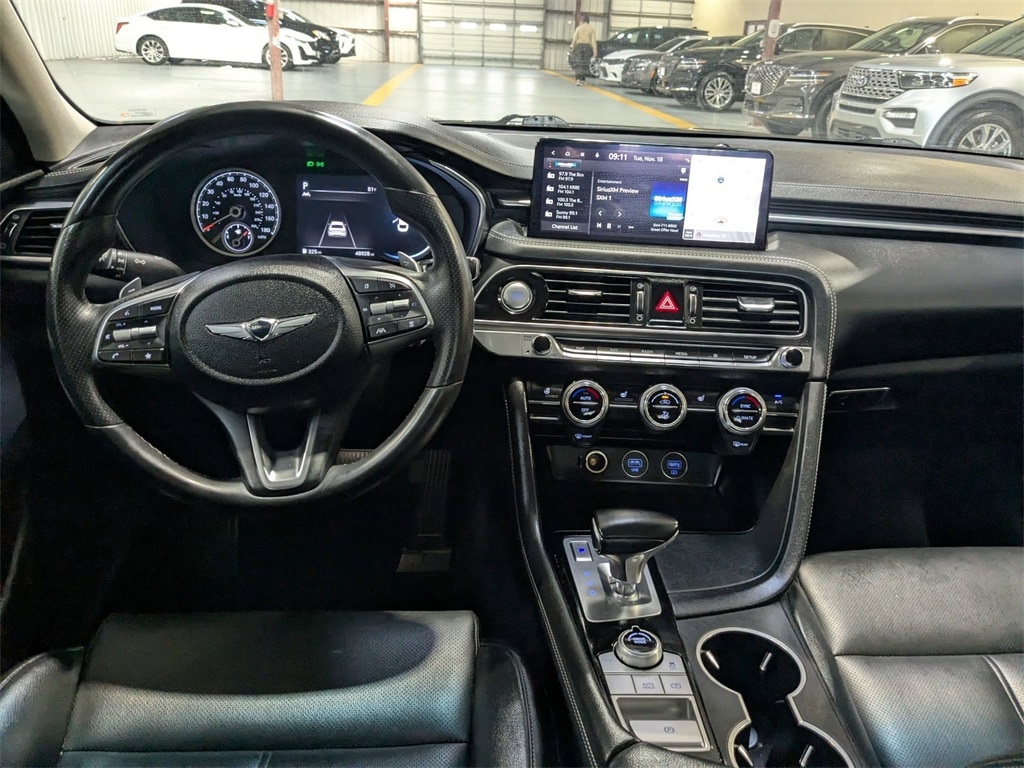 Thumbnail: 2023 Genesis G70 - 27