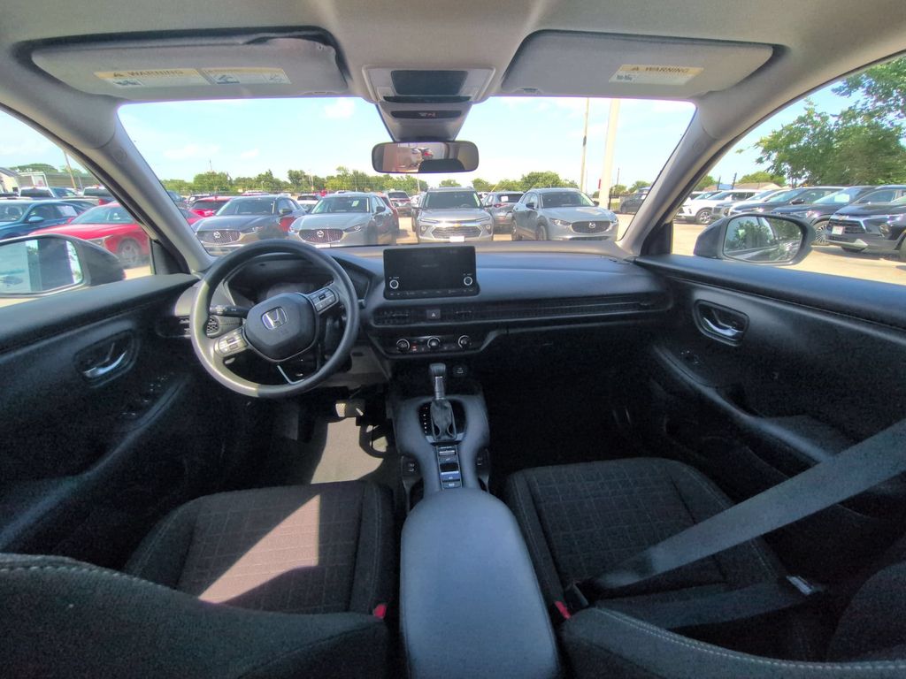 Thumbnail: 2025 Honda HR-V - 25