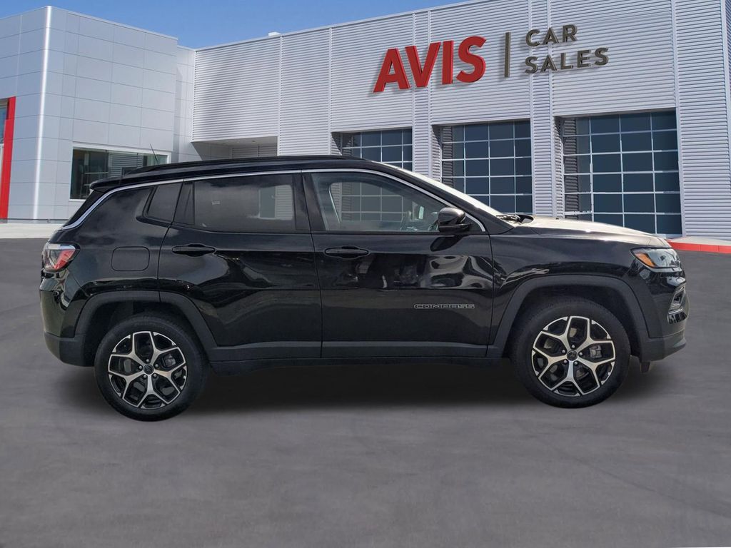 Thumbnail: 2025 Jeep Compass - 5