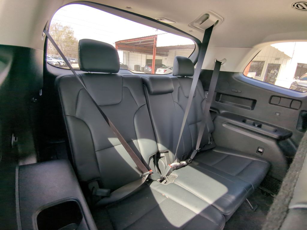 Thumbnail: 2025 Kia Telluride - 30