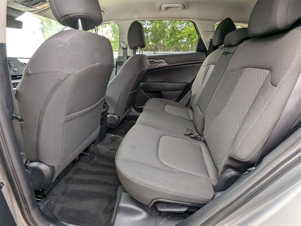 2024 Kia Sportage LX 24