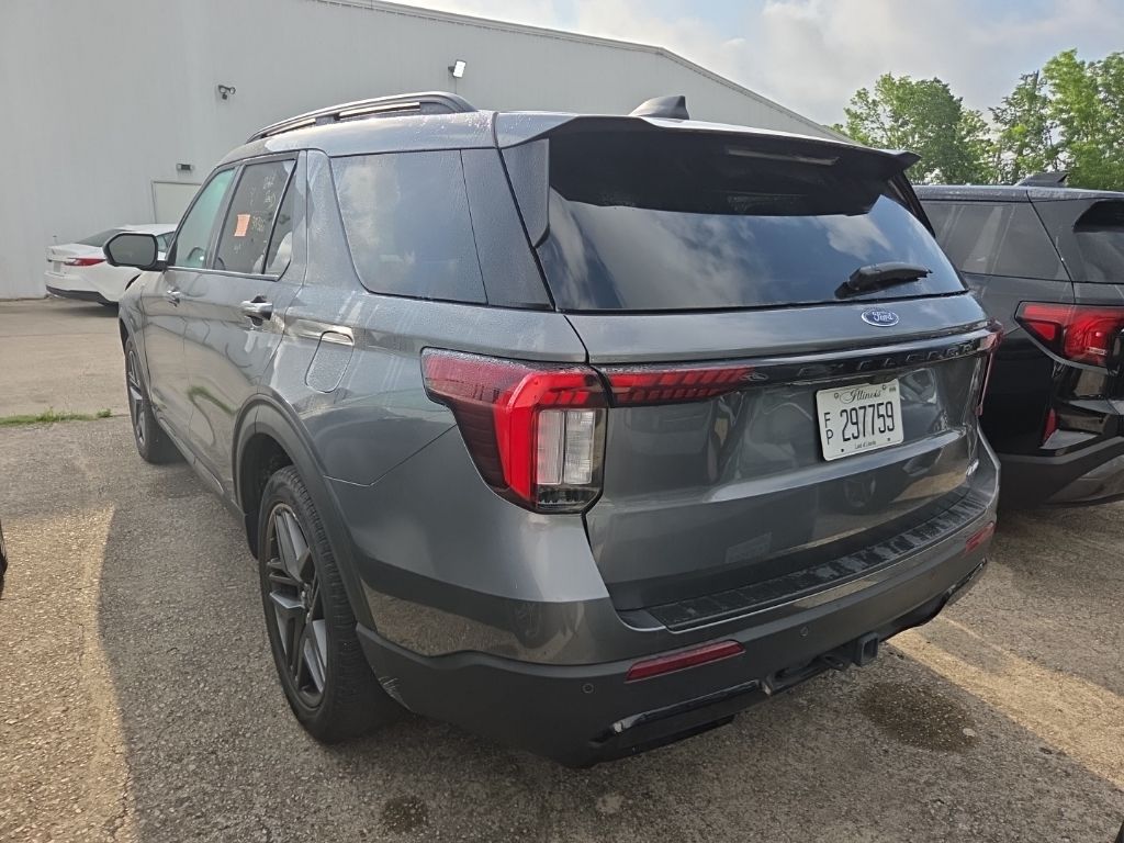 Thumbnail: 2025 Ford Explorer - 7