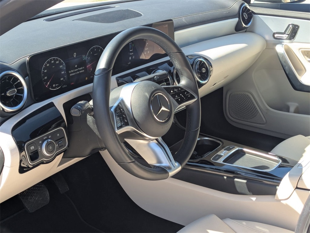 Thumbnail: 2025 Mercedes-Benz CLA - 14