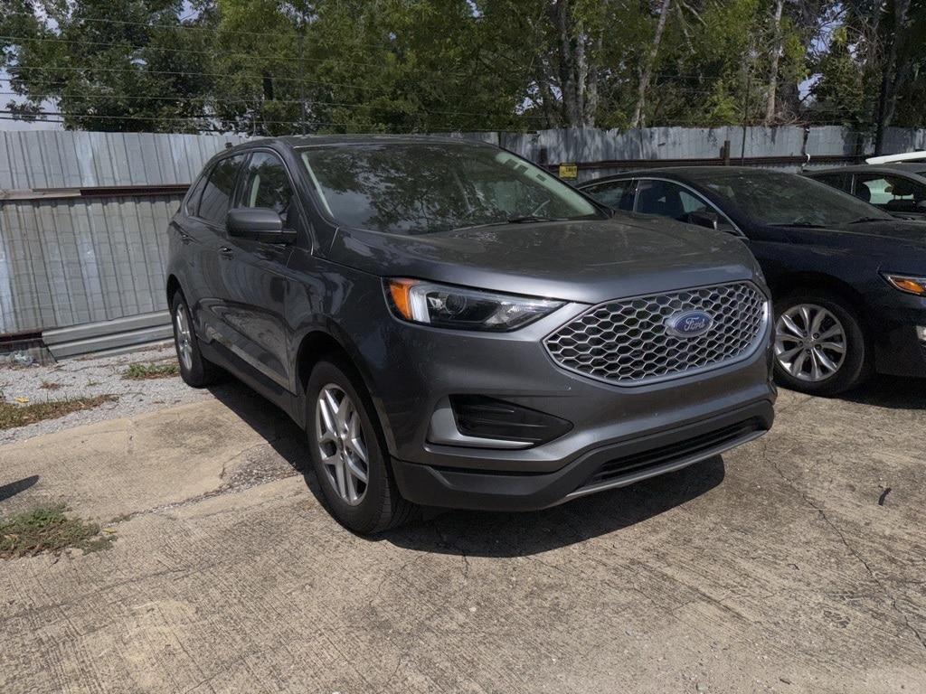 Thumbnail: 2024 Ford Edge - 3