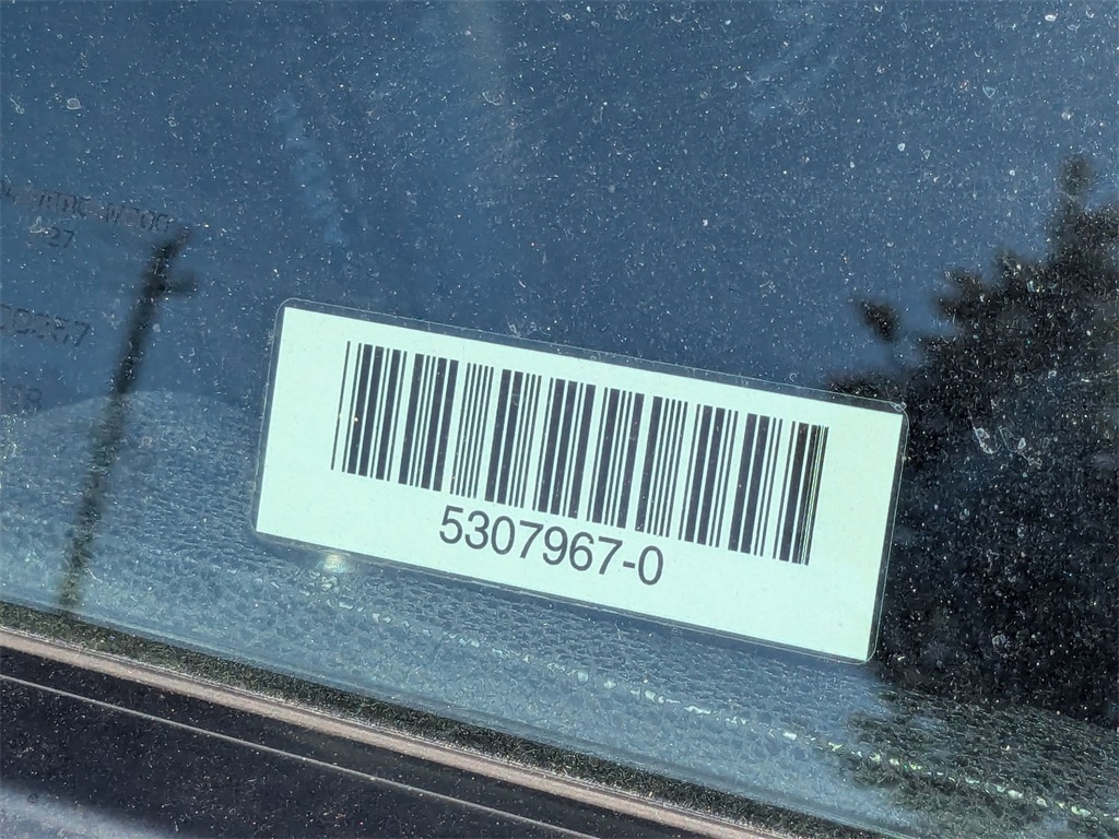 Thumbnail: 2023 Chrysler 300 - 37