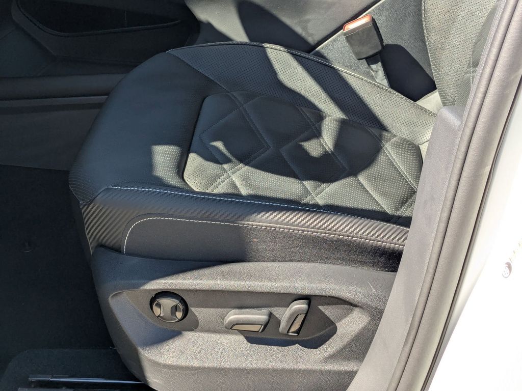 Thumbnail: 2025 Volkswagen Atlas - 23