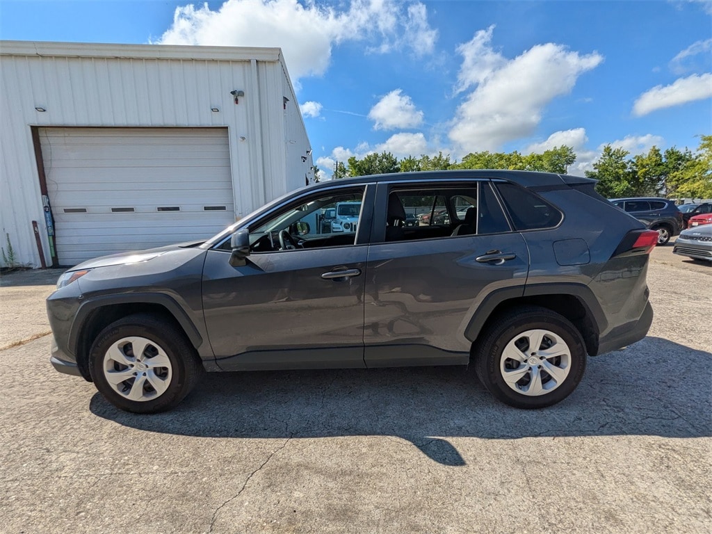 Thumbnail: 2024 Toyota RAV4 - 2