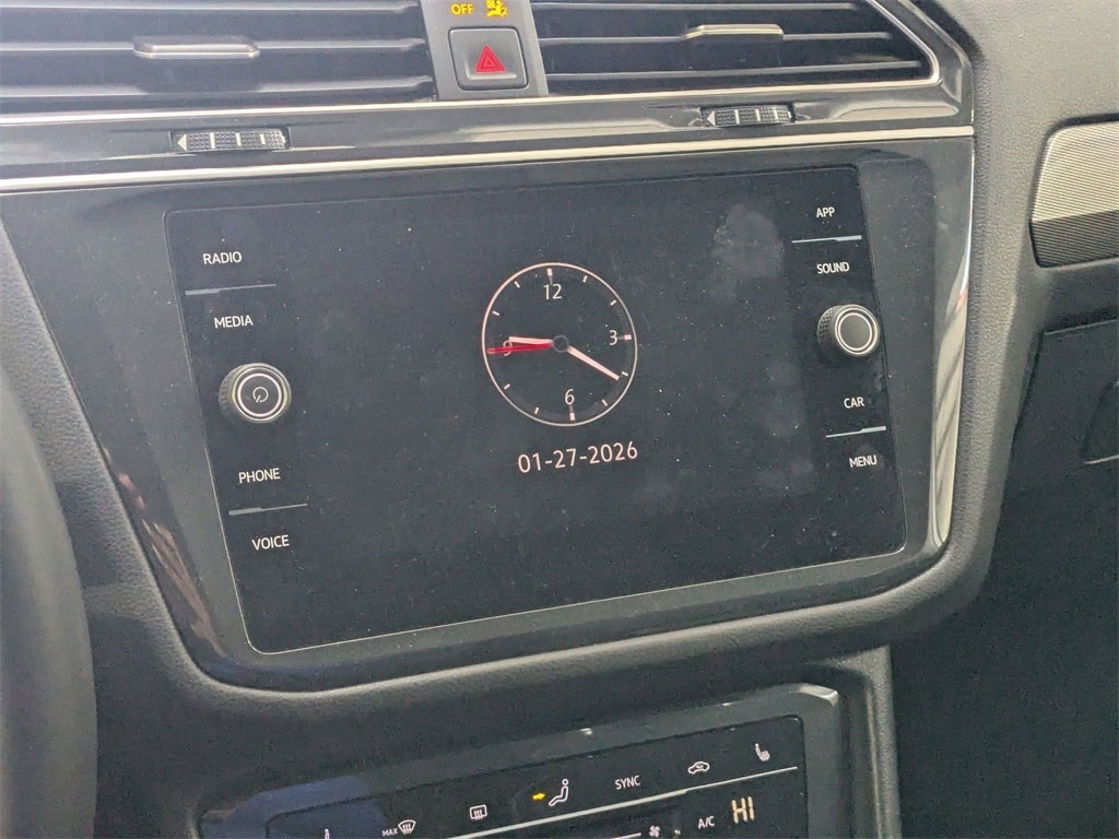 Thumbnail: 2024 Volkswagen Tiguan - 22