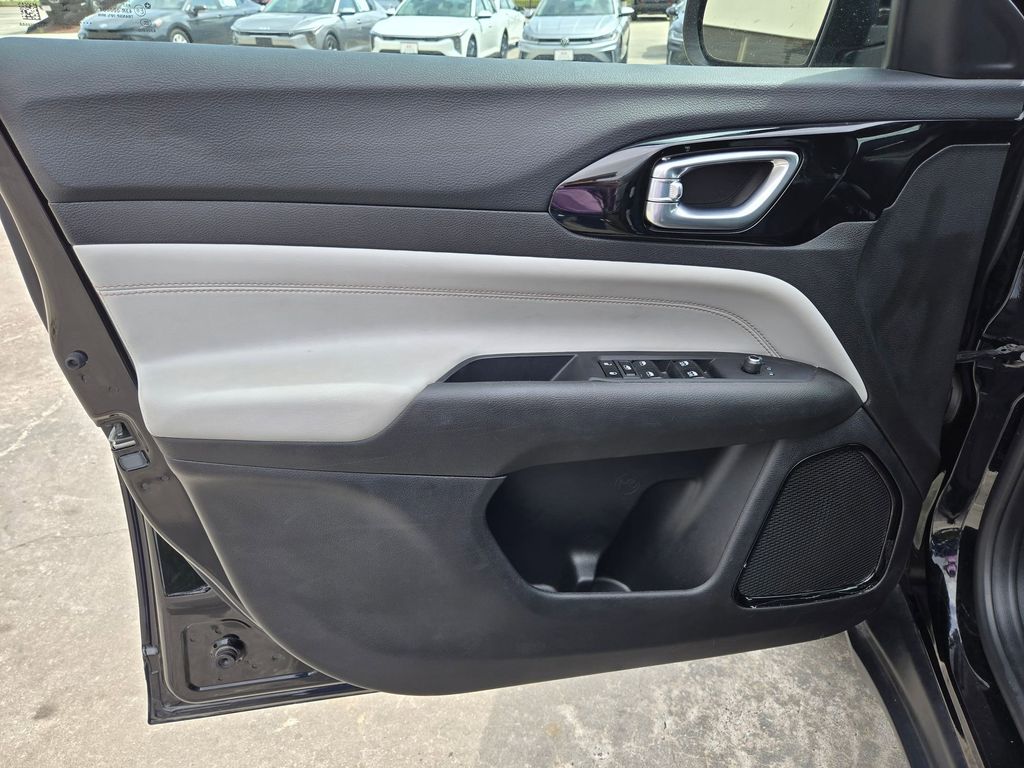 Thumbnail: 2025 Jeep Compass - 10