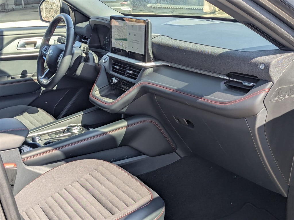 Thumbnail: 2025 Ford Explorer - 33