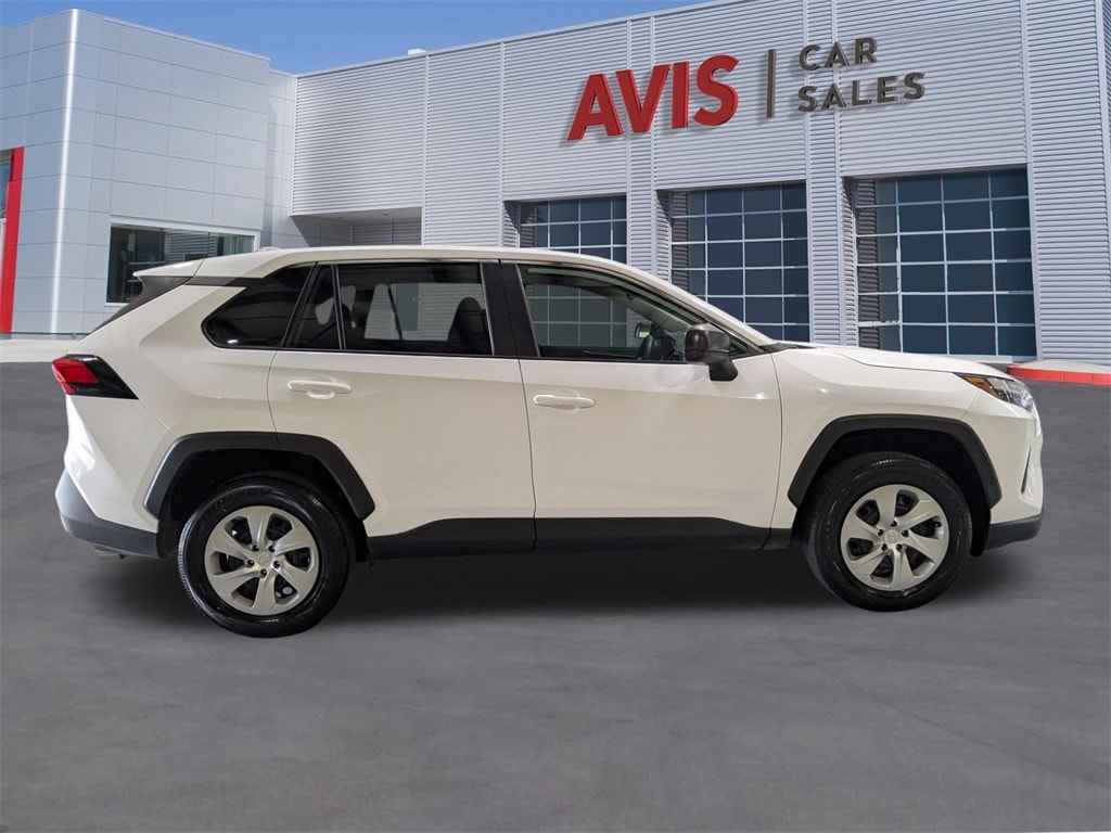 Thumbnail: 2023 Toyota RAV4 - 5