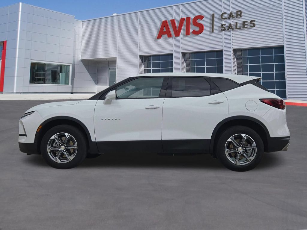 Thumbnail: 2025 Chevrolet Blazer - 10