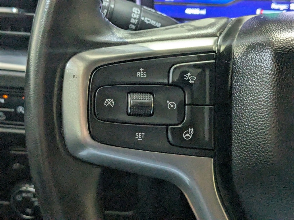 Thumbnail: 2023 Chevrolet Suburban - 14