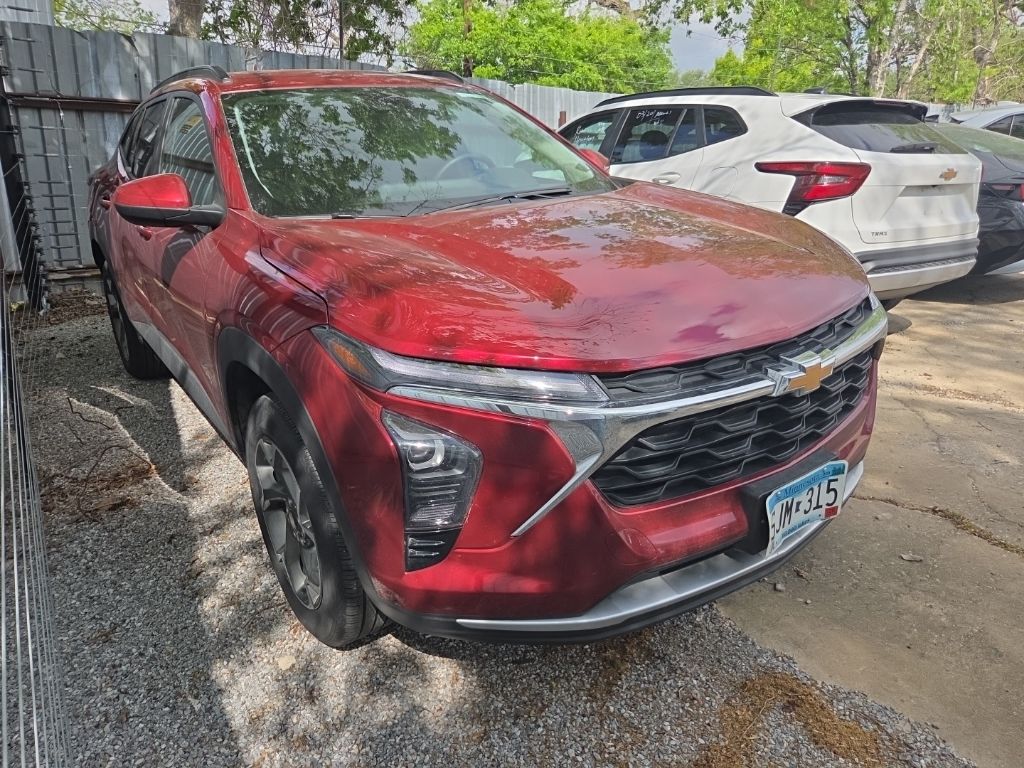 Thumbnail: 2025 Chevrolet Trax - 7