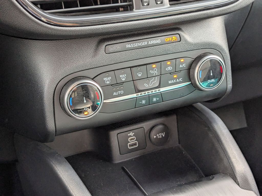 Thumbnail: 2025 Ford Escape - 18