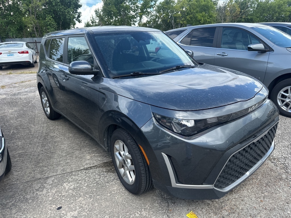 Thumbnail: 2023 Kia Soul - 3