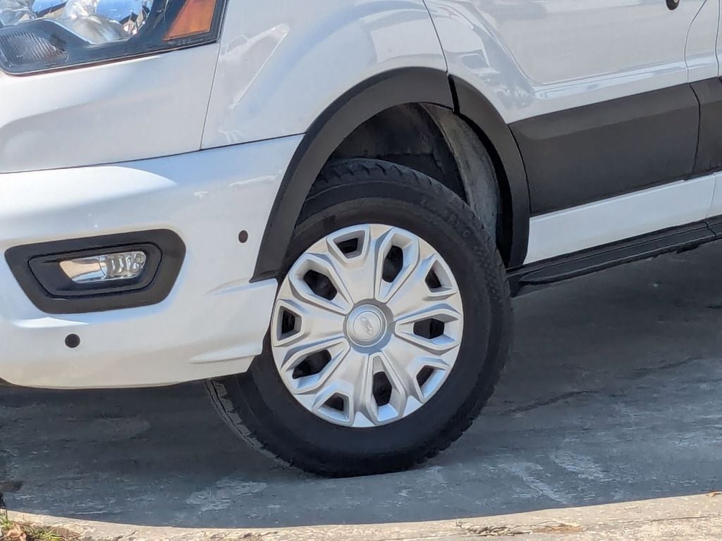 Thumbnail: 2024 Ford Econoline - 29