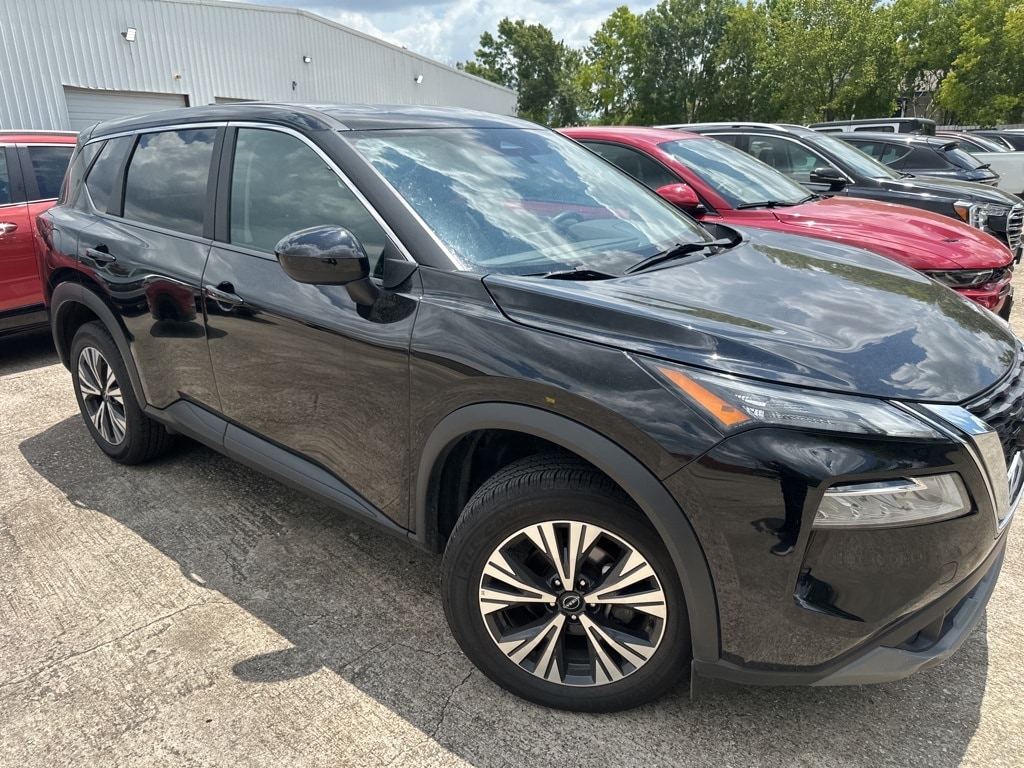 Thumbnail: 2023 Nissan Rogue - 3