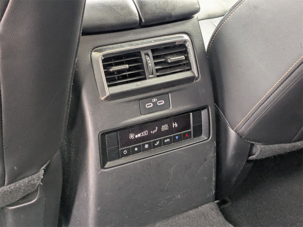 Thumbnail: 2024 Mazda CX-90 - 27