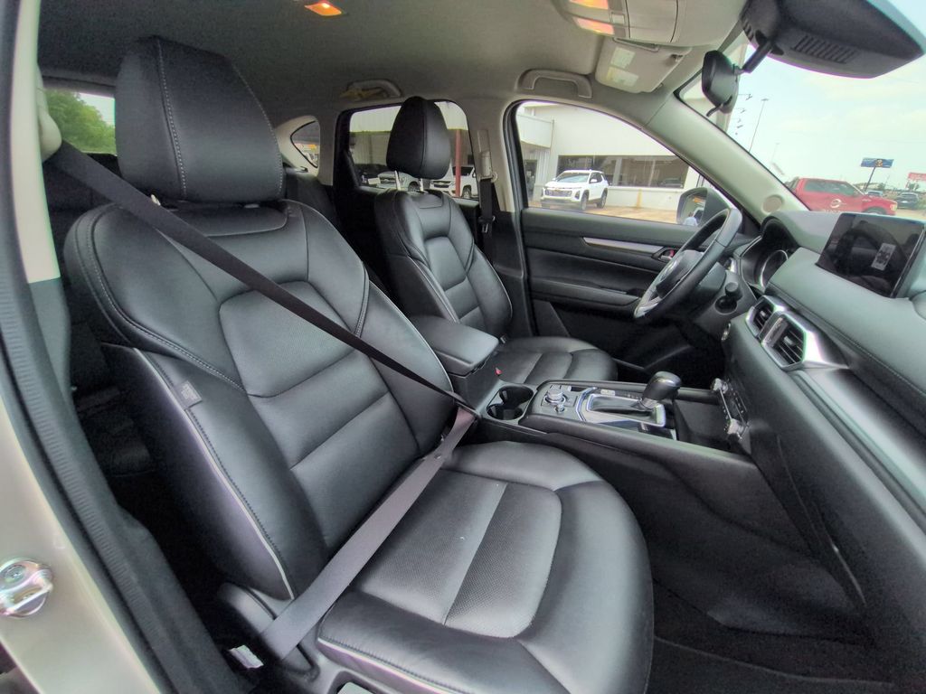 Thumbnail: 2025 Mazda CX-5 - 30