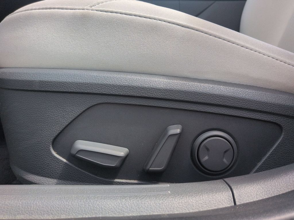 Thumbnail: 2025 Hyundai Sonata - 14
