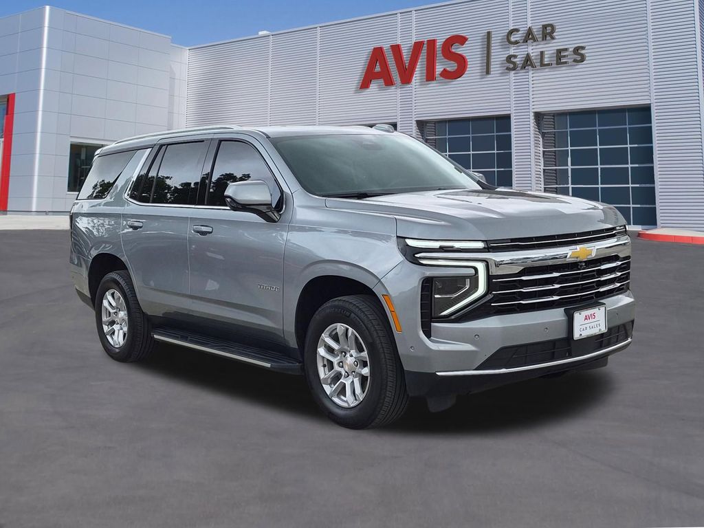 Thumbnail: 2025 Chevrolet Tahoe - 3