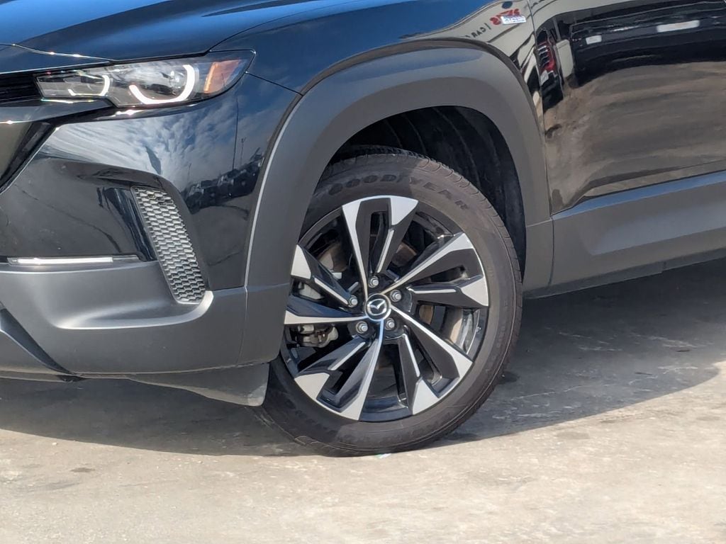 Thumbnail: 2025 Mazda CX-50 - 24