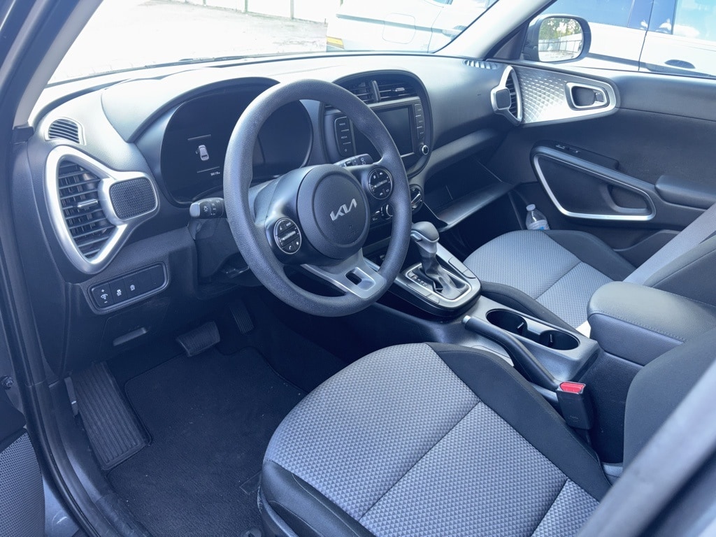 Thumbnail: 2024 Kia Soul - 7