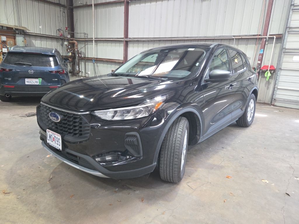 2025 Ford Escape's photo