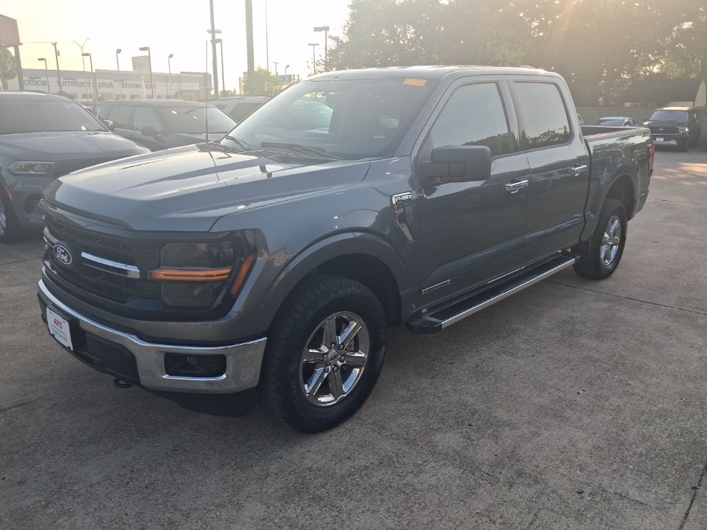 2025 Ford F-150 XLT 4x4 SuperCrew 5-1/2 Box's photo