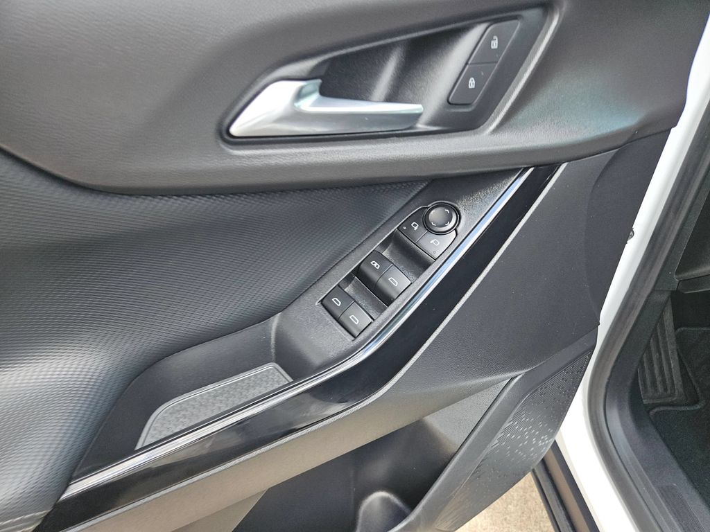 Thumbnail: 2025 Chevrolet Equinox - 15
