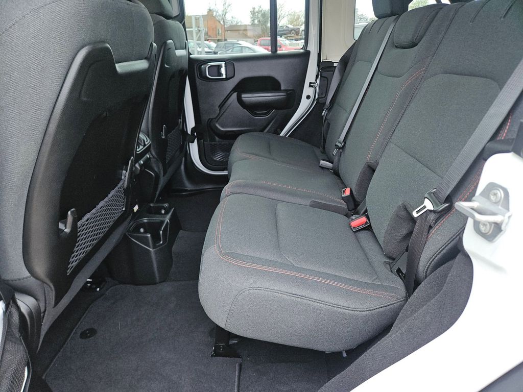 Thumbnail: 2025 Jeep Wrangler - 22