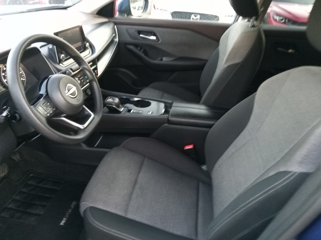 Thumbnail: 2023 Nissan Rogue - 10