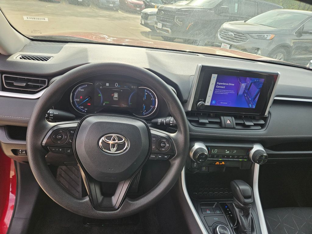 Thumbnail: 2025 Toyota RAV4 - 17