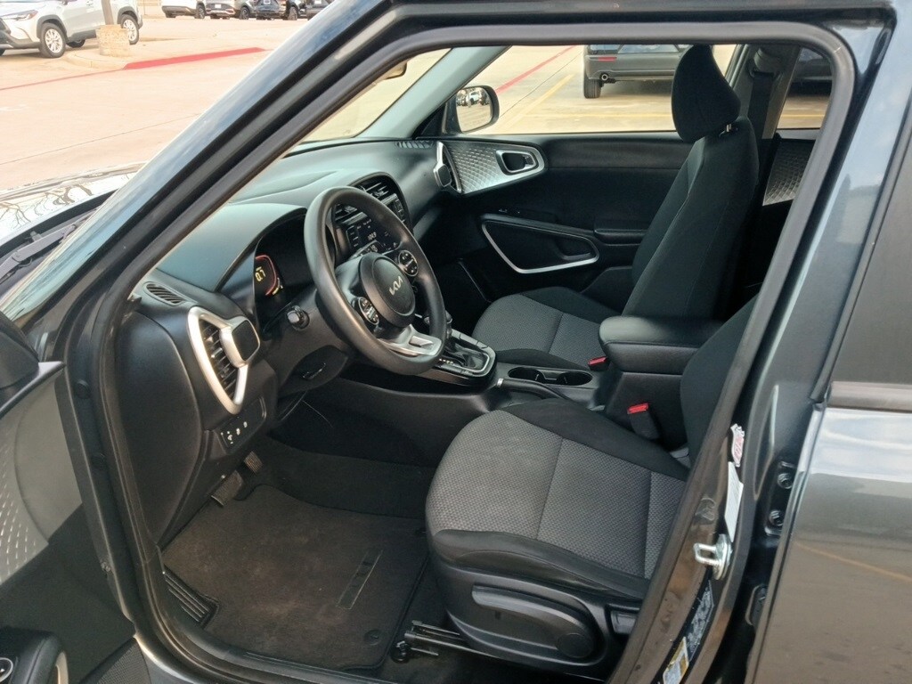 Thumbnail: 2024 Kia Soul - 9