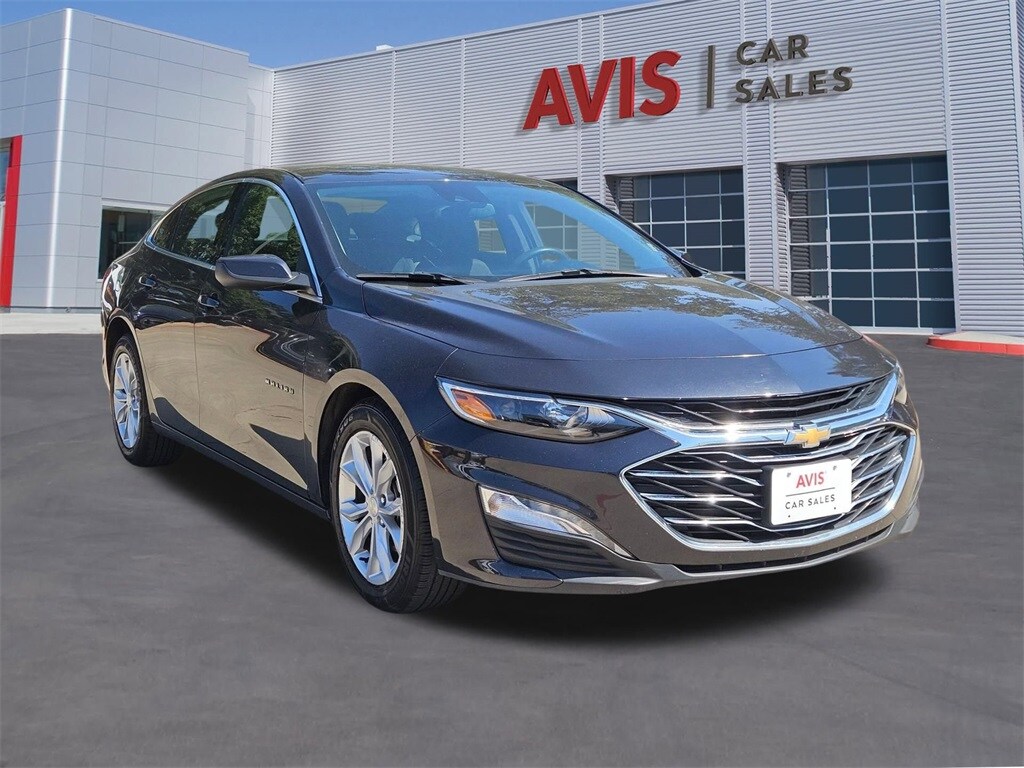 2023 Chevrolet Malibu 1LT photo 3
