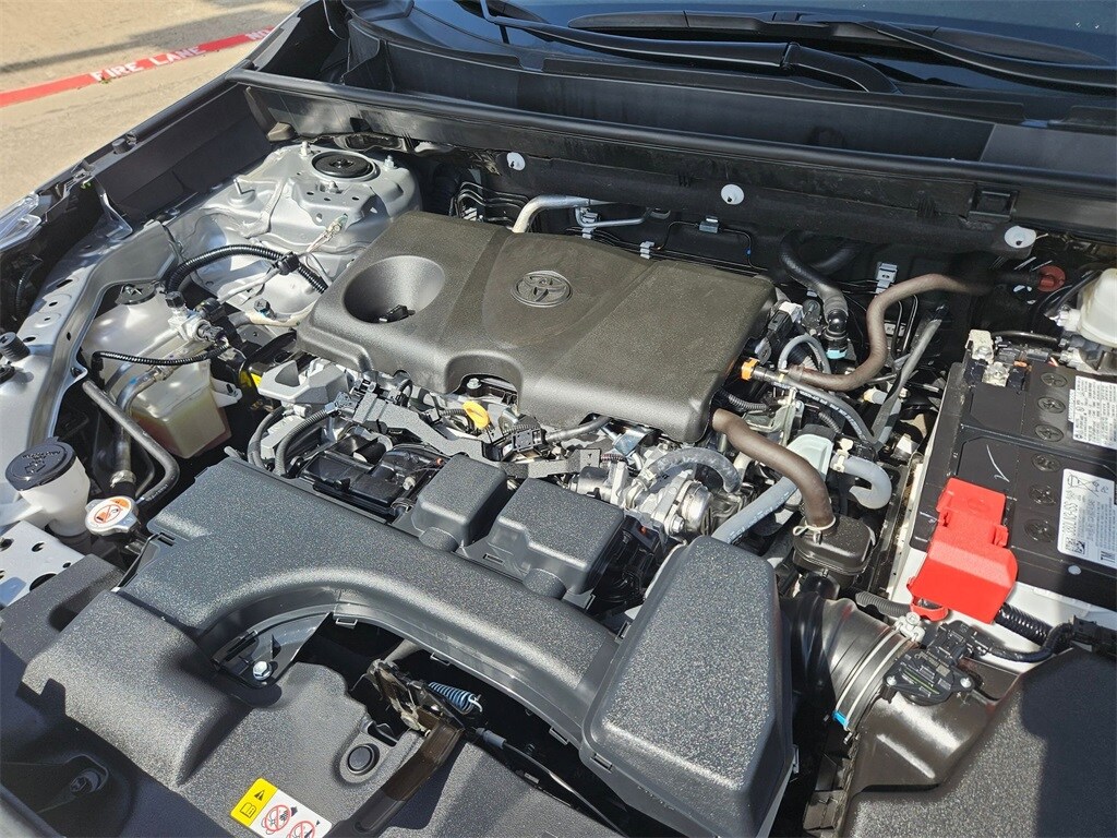 Thumbnail: 2025 Toyota RAV4 - 23