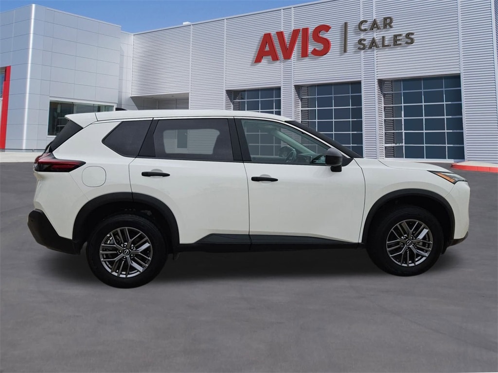 Thumbnail: 2023 Nissan Rogue - 7