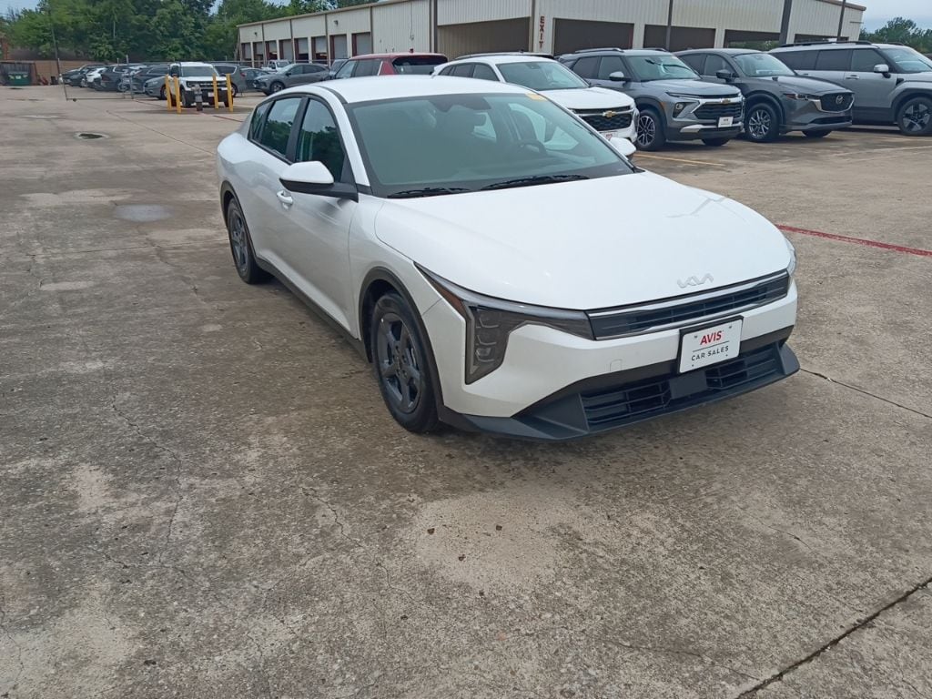 Thumbnail: 2025 Kia K4 - 6